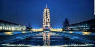 Famous Porcelain Tower of Nanjing, China porcelain-tower-rebuilt